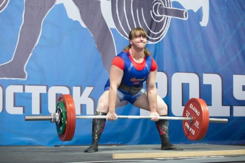 Приморская спортсменка Валерия Тимощук впервые стала чемпионкой мира по пауэрлифтингу!