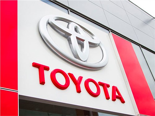  2015  Toyota       - 