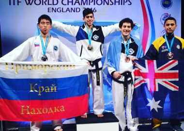 «Серебро» и «бронзу» Чемпионата мира по тхэквондо ИТФ в Великобритании завоевали спортсмены из Находки
