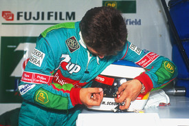 Эдди Джордан: Шумахер мог выиграть дебютную гонку в Формуле 1