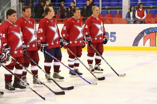 Звезды мирового хоккея сыграют во Владивостоке