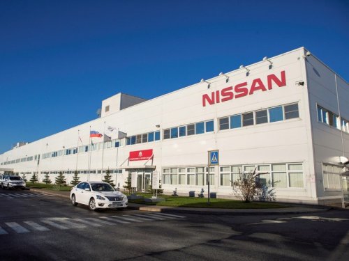 Nissan        - 