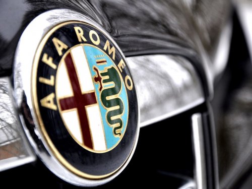 Alfa Romeo      - 