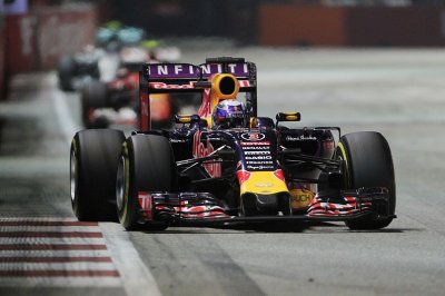 :     ,    Red Bull Racing    Mercedes