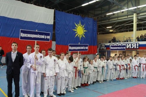 Почти 300 спортсменов Приморского края вновь встретились в Артеме на турнире по тхэквондо