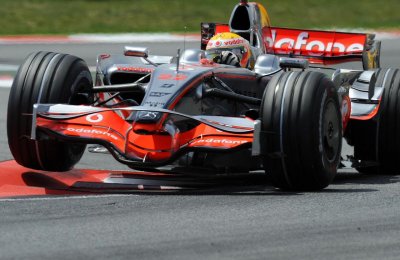   :    McLaren MP4