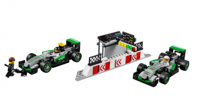 Lego   Mercedes AMG F1 team