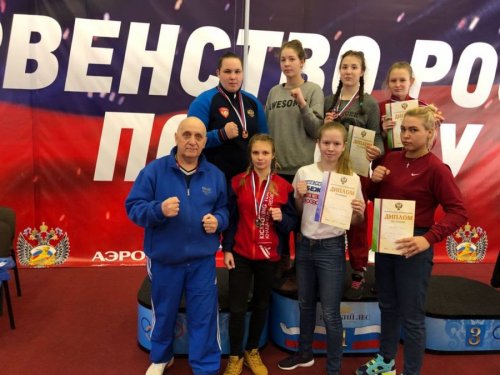Одно «серебро» и три «бронзы» завоевали приморские спортсменки на Первенстве России по боксу
