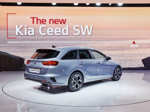 Kia Ceed SW: багажник больше, моторы мощнее - автоновости