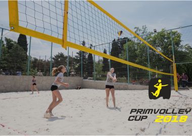 Во Владивостоке стартовал Кубок «Приморочки» по пляжному волейболу